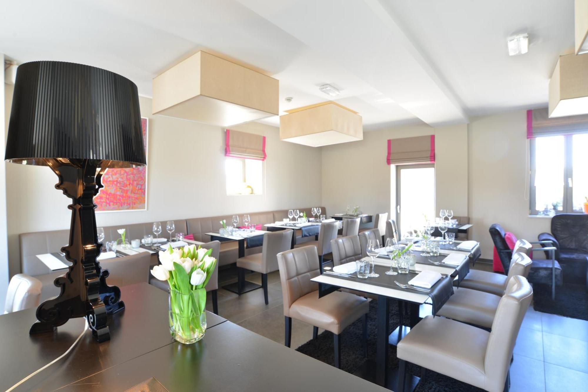Durbuy O Restaurant Hotel Екстериор снимка