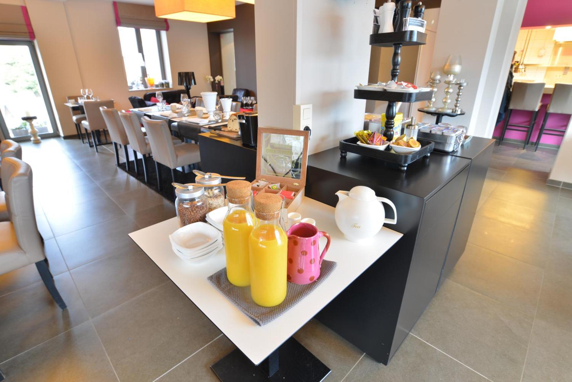 Durbuy O Restaurant Hotel Екстериор снимка